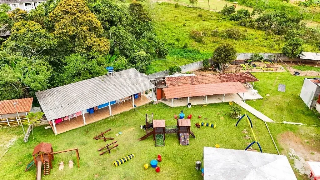 Sítio, 2 quartos, 2 hectares - Foto 3