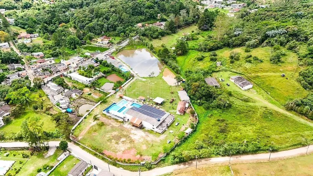 Sítio, 2 quartos, 2 hectares - Foto 44