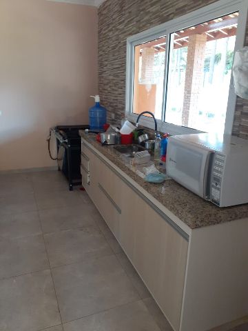 Chácara com 3000m² 2 quartos e 2 banheiros, à venda, no bairro Chácaras Reunidas em Pindamonhangaba