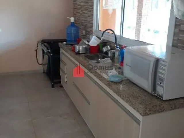Chácara com 3000m² 2 quartos e 2 banheiros, à venda, no bairro Chácaras Reunidas em Pindamonhangaba