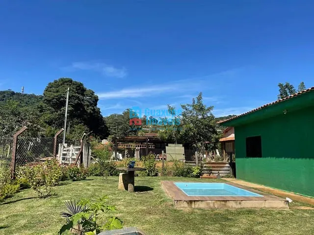 Chácara com 850m² 2 quartos e 1 banheiro, à venda, no bairro Morro Agudo em Guaxupé