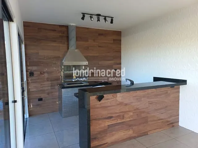 Chácara com 2502m² 3 quartos e 2 banheiros, à venda, no bairro Bratislava em Cambé
