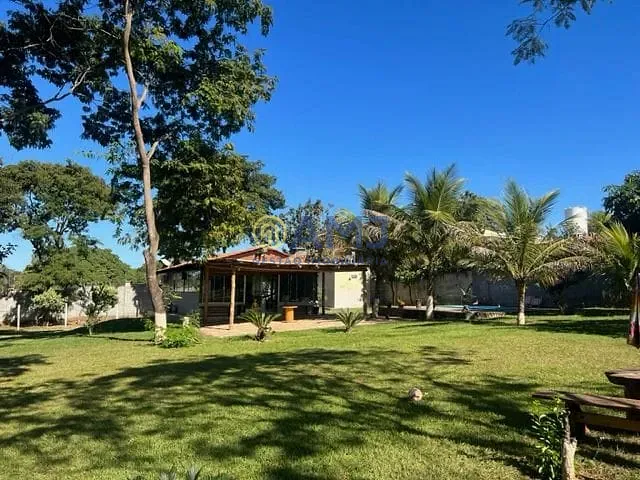 Chácara com 1200m² 1 quarto e 2 banheiros, à venda, no bairro Countryville em Hidrolândia