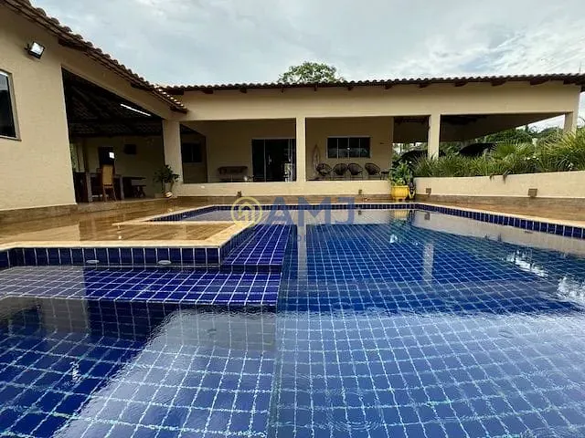 Sítio, 5 quartos, 1689 m² - Foto 2