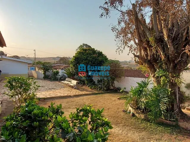 Chácara 3 quartos e 2 banheiros, à venda, no bairro CENTRO em Guaranésia