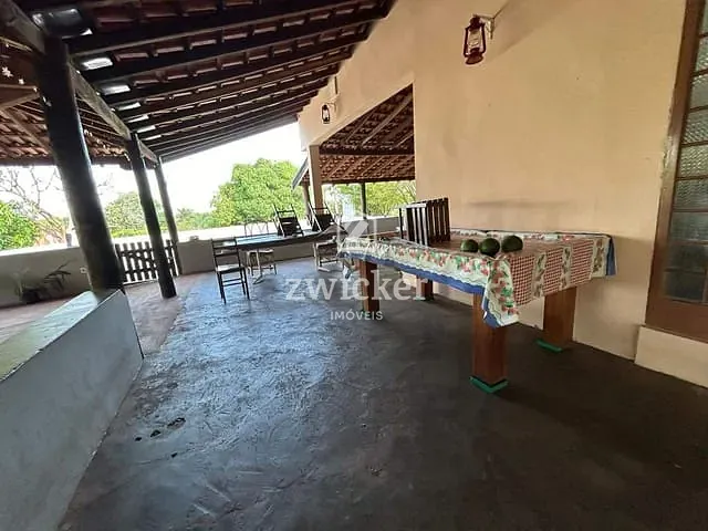 Chácara com 24200m² 4 quartos e 2 banheiros, à venda, no bairro Vila Santa Maria em Piratininga