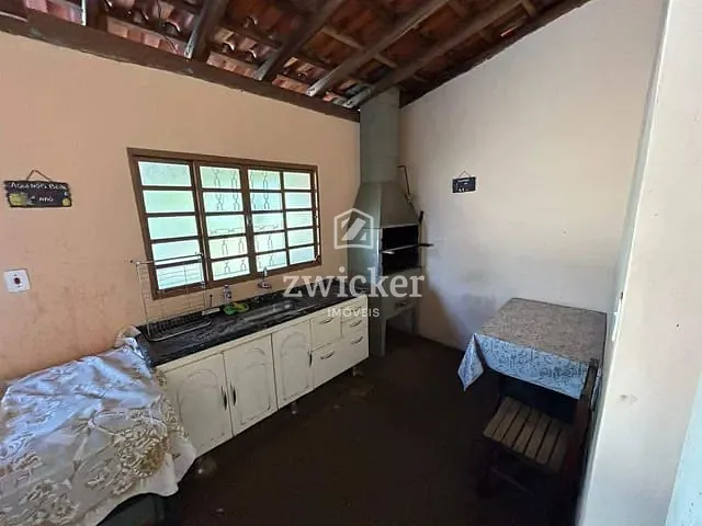 Chácara com 24200m² 4 quartos e 2 banheiros, à venda, no bairro Vila Santa Maria em Piratininga