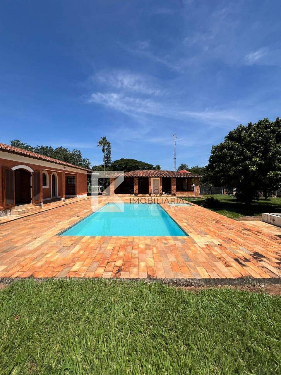 Sítio, 4 quartos, 3000 m² - Foto 2