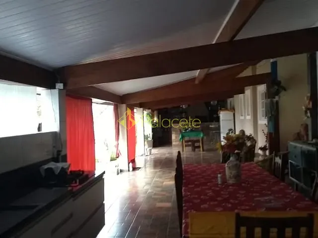 Chácara com 2000m² 3 quartos e 2 banheiros, à venda, no bairro Residencial Vargas em Tremembé