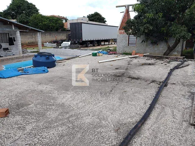 Chácara 2 quartos e 1 banheiro, à venda, no bairro Colinas de Indaiatuba II em Indaiatuba