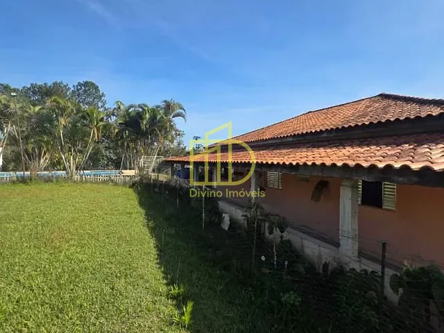 Chácara com 5000m² 12 quartos e 3 banheiros, à venda, no bairro Campo do Meio em Araçoiaba da Serra