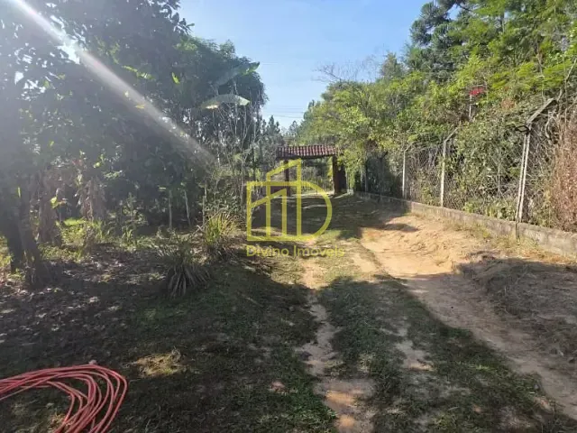 Chácara com 5000m² 12 quartos e 3 banheiros, à venda, no bairro Campo do Meio em Araçoiaba da Serra