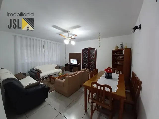 Chácara com 4432m² 3 quartos e 4 banheiros, à venda, no bairro Piedade em Caçapava