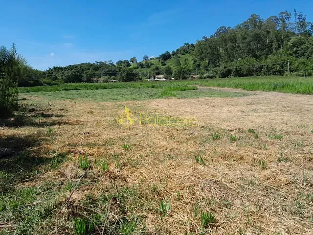 Chácara com 48400m², à venda, no bairro Rio Abaixo em São Luiz Do Paraitinga