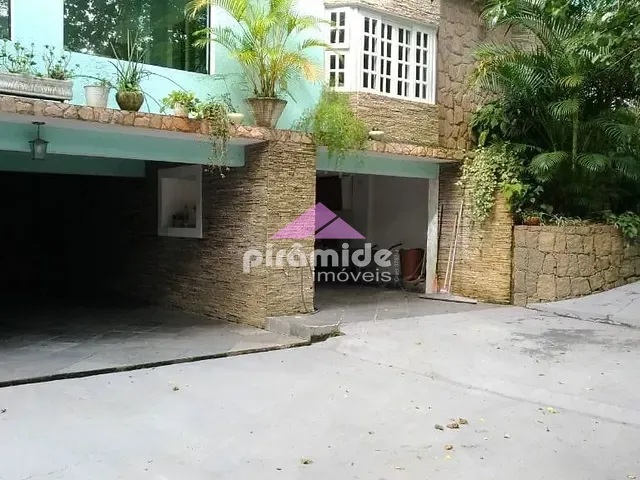 Chácara com 4900m² 4 quartos e 6 banheiros, à venda, no bairro Jaraguá em São Sebastião