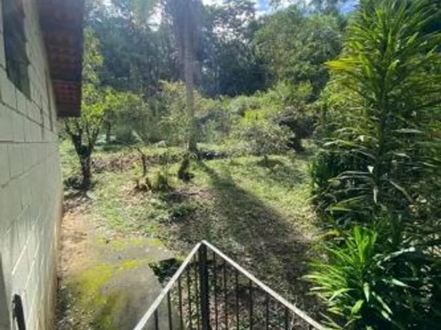 Chácara com 3800m² 3 quartos e 2 banheiros, à venda, no bairro Jardim dos Pereiras (Caucaia do Alto) em Cotia