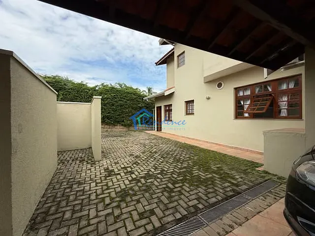 Chácara com 1000m² 3 quartos e 4 banheiros, à venda, no bairro Terras de Itaici em Indaiatuba