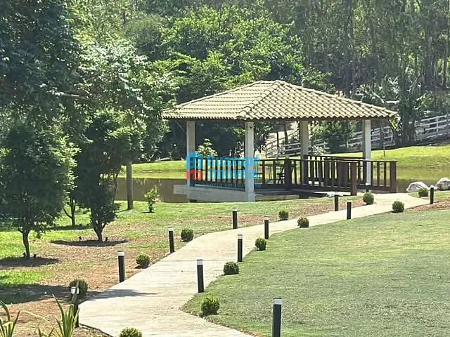 Chácara com 9000m² 3 quartos e 2 banheiros, à venda, no bairro Chácara em Juruaia