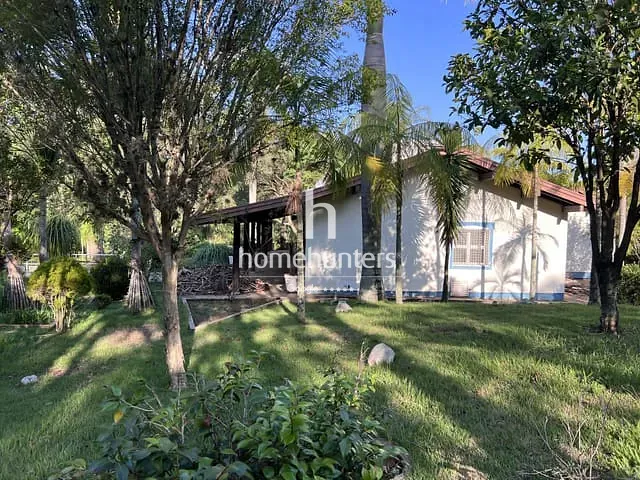 Chácara com 11650m² 4 quartos e 3 banheiros, à venda ou para alugar, no bairro São Joaquim em Vinhedo