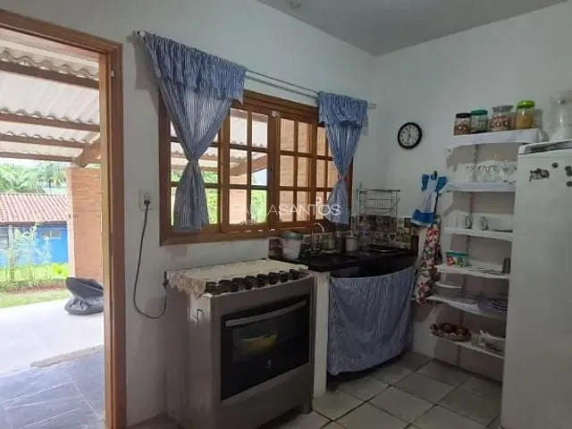 Chácara com 1000m² 4 quartos e 1 banheiro, à venda, no bairro Mirante do Ipanema em Araçoiaba da Serra