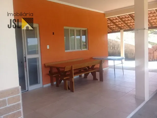 Chácara com 8000m² 4 quartos e 3 banheiros, à venda, no bairro São João da Boa Vista em Caçapava