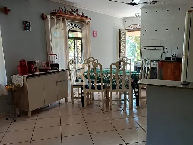 Chácara 5 quartos e 4 banheiros, à venda, no bairro Estr. Saltinho em Elias Fausto