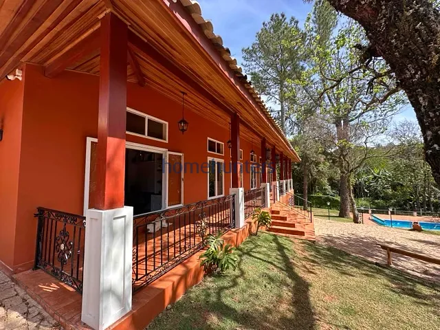 Chácara com 3700m² 3 quartos e 5 banheiros, à venda, no bairro Sousas em Campinas