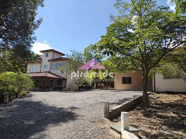 Chácara com 6160m² 2 quartos e 2 banheiros, à venda, no bairro Zona Rural em Paraibuna