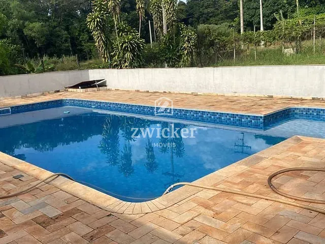 Chácara com 26000m² 2 quartos e 3 banheiros, à venda, no bairro Novo Jardim Pagani em Bauru