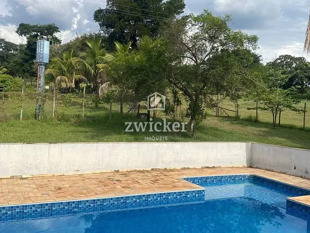 Chácara com 26000m² 2 quartos e 3 banheiros, à venda, no bairro Novo Jardim Pagani em Bauru