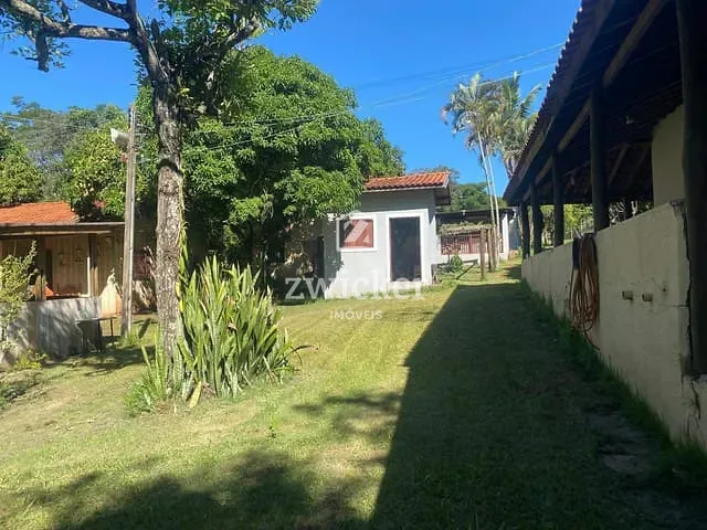 Chácara com 26000m² 2 quartos e 3 banheiros, à venda, no bairro Novo Jardim Pagani em Bauru