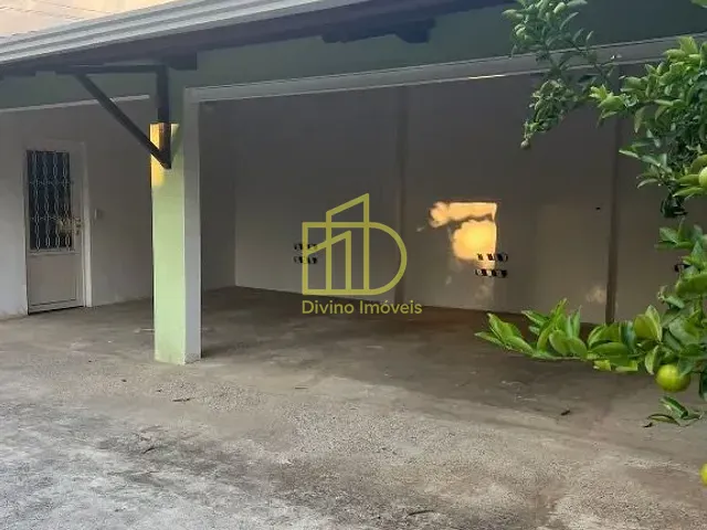Chácara com 1000m² 3 quartos e 4 banheiros, à venda, no bairro Monte Bianco em Araçoiaba da Serra