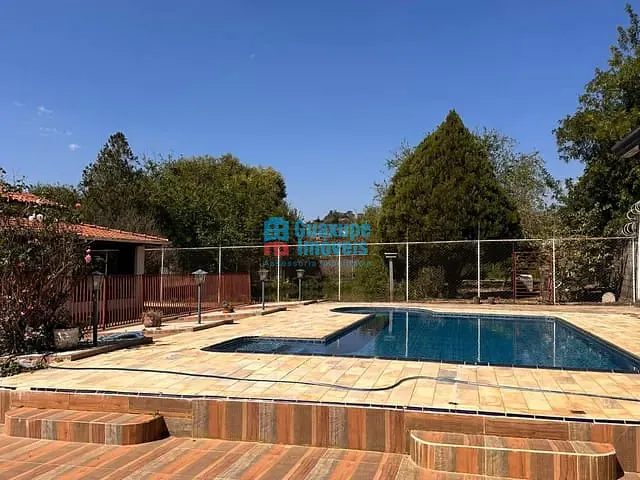 Chácara com 2565m² 3 quartos e 4 banheiros, à venda, no bairro Parque da Figueira em Guaxupé