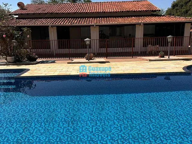Chácara com 2565m² 3 quartos e 4 banheiros, à venda, no bairro Parque da Figueira em Guaxupé