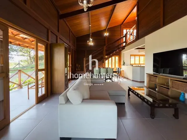 Chácara com 20000m² 3 quartos e 6 banheiros, à venda, no bairro Sousas em Campinas