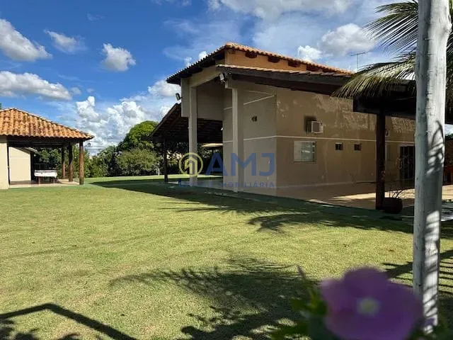 Chácara, 4 quartos, 1664 m² - Foto 2