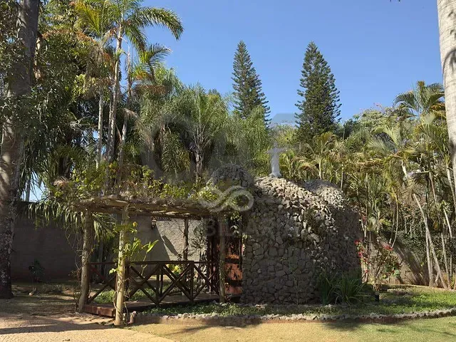 Chácara com 3818m² 4 quartos e 3 banheiros, à venda, no bairro Bairrinho em Artur Nogueira