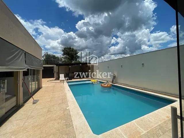 Chácara com 300m² 3 quartos e 2 banheiros, à venda, no bairro Vale do Igapó em Bauru