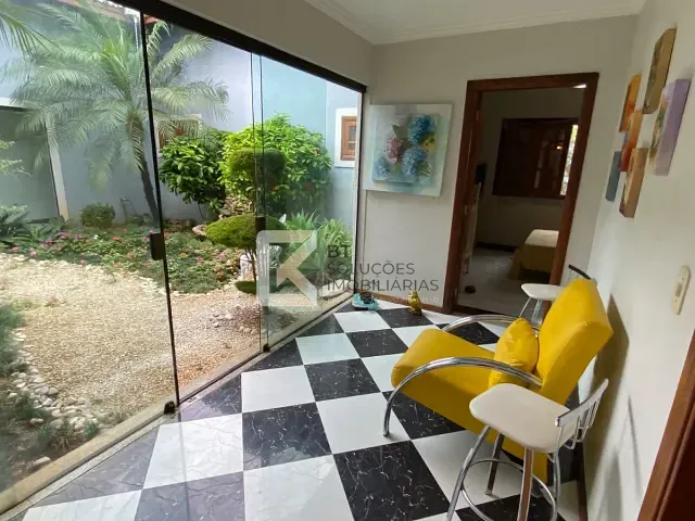 Chácara com 2560m² 7 quartos e 6 banheiros, à venda, no bairro Colinas do Mosteiro de Itaici em Indaiatuba