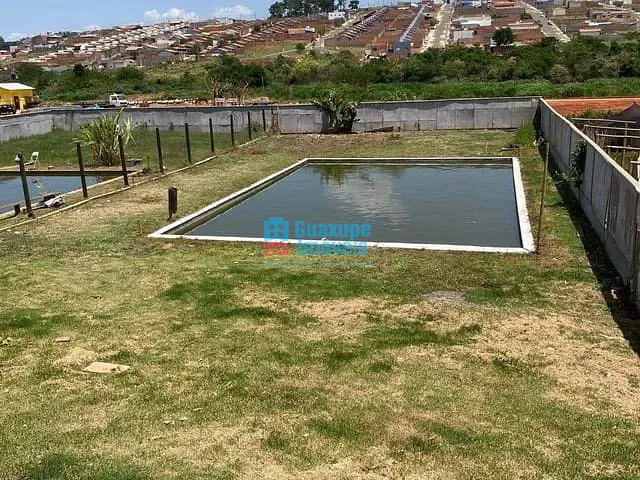 Chácara 2 quartos e 1 banheiro, à venda, no bairro Córrego Fundo em Guaxupé