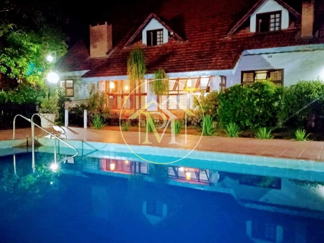 Chácara, 9 quartos, 2865 m² - Foto 4