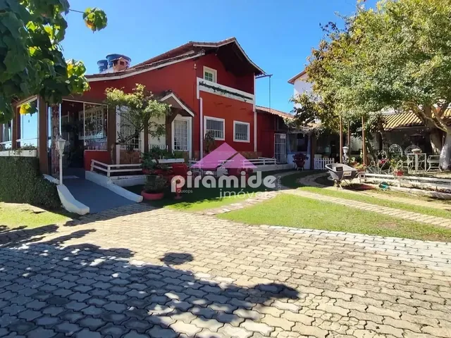 Chácara com 2400m² 10 quartos e 12 banheiros, à venda, no bairro Estância Velha em Cunha