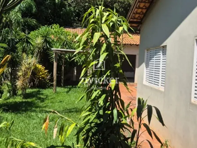 Chácara com 1120m² 3 quartos e 3 banheiros, à venda, no bairro Vale do Igapó em Bauru