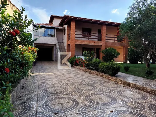 Chácara com 1233m² 3 quartos e 2 banheiros, à venda, no bairro Parque das Bandeiras em Indaiatuba