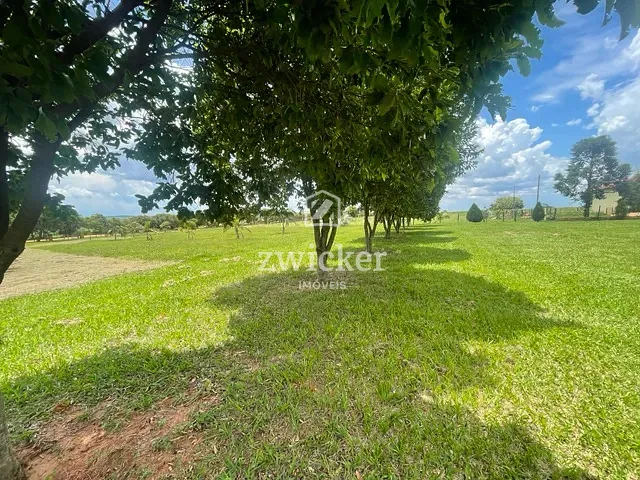 Chácara com 24200m² 3 quartos e 3 banheiros, à venda, no bairro Tibiriçá em Bauru