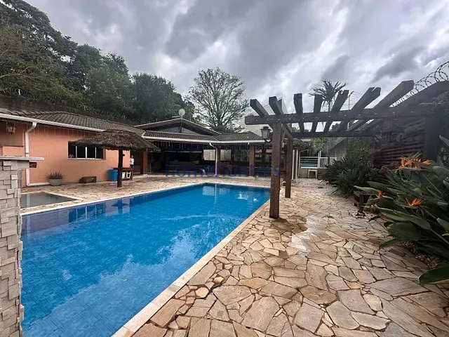 Chácara com 2696m² 4 quartos e 6 banheiros, à venda, no bairro Parque Jatibaia (Sousas) em Campinas