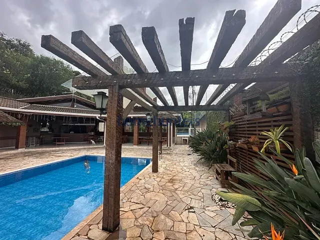 Chácara com 2696m² 4 quartos e 6 banheiros, à venda, no bairro Parque Jatibaia (Sousas) em Campinas