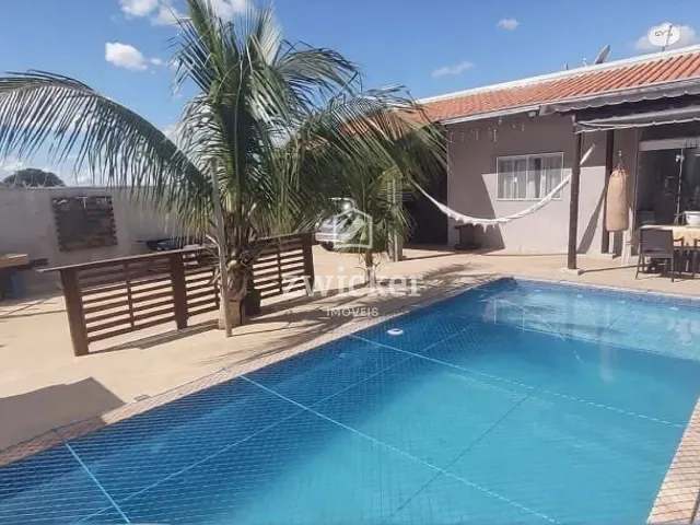 Chácara com 300m² 3 quartos e 3 banheiros, à venda, no bairro Vale do Igapó IV em Agudos