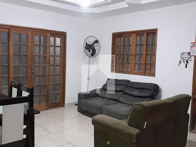 Casa com 600m² 3 quartos e 4 banheiros, à venda, no bairro Terras de São Francisco em Jundiaí