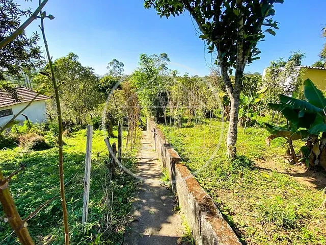 Chácara com 5470m² 4 quartos e 3 banheiros, à venda, no bairro Jardim Casa Grande em São Paulo